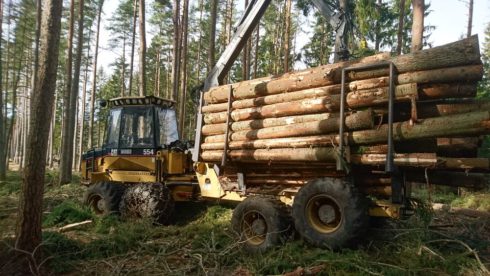 dosab skogstjänster maskin